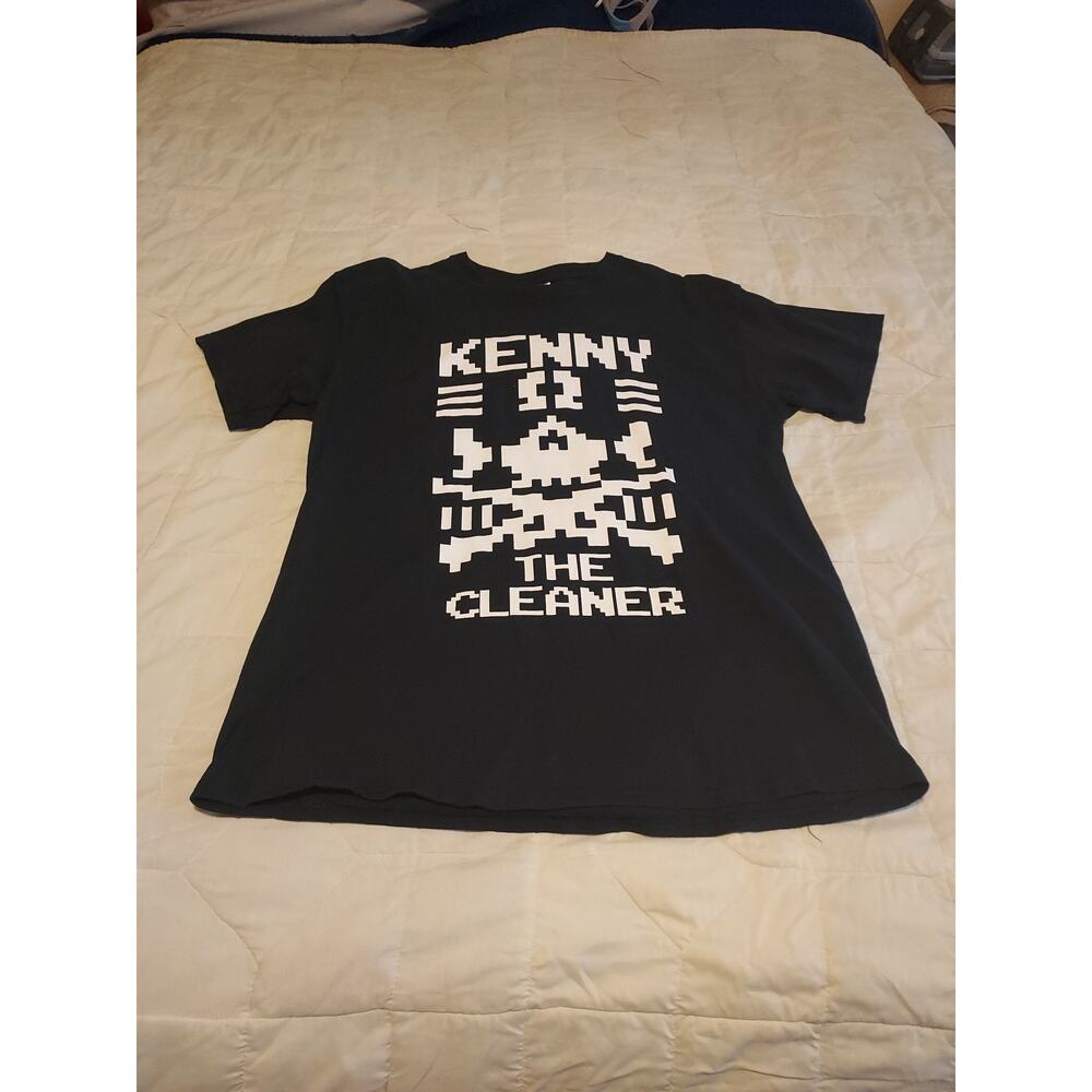 Kenny The Cleaner Shirt Gildan Ultra Cotton size Large short sleeve EUC